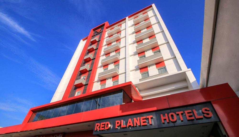 Red Planet Davao Hotel Exterior foto